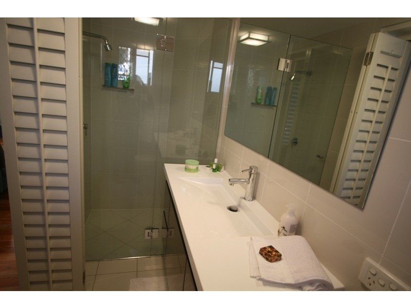 Broadbeach QLD 4218