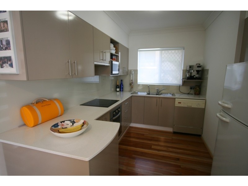Broadbeach QLD 4218