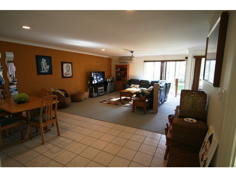 8 Glenalta Place, Robina QLD 4226