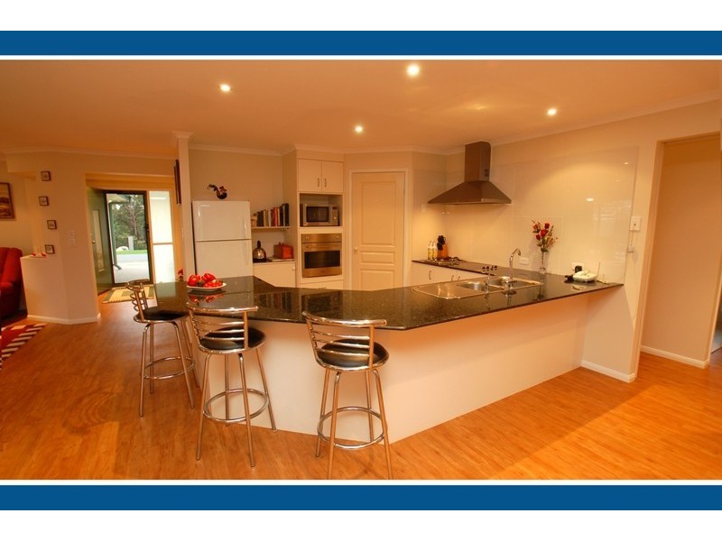 13 York Creek Cres, Reedy Creek QLD 4227