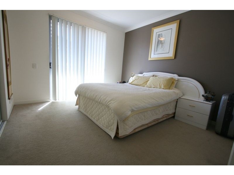 Varsity Lakes QLD 4227