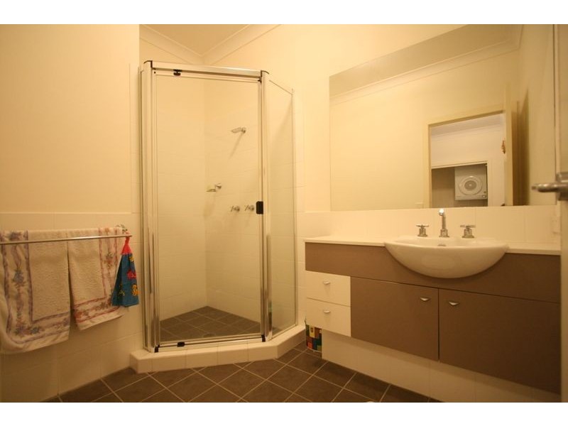 Varsity Lakes QLD 4227