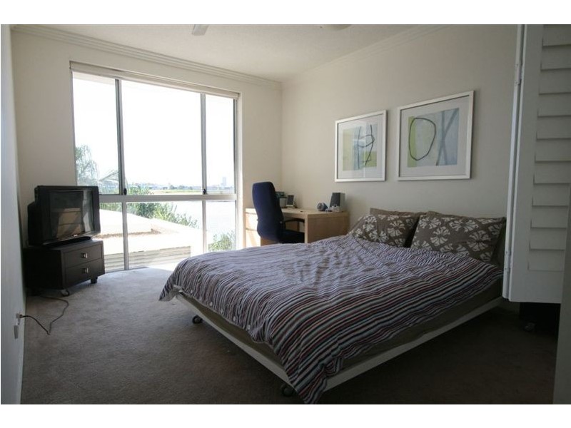 Varsity Lakes QLD 4227