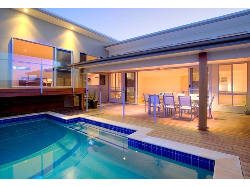 6 Koolang Cres, Reedy Creek QLD 4227