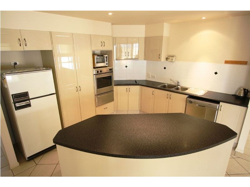 Varsity Lakes QLD 4227