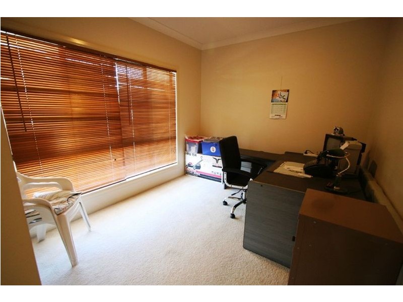 Varsity Lakes QLD 4227