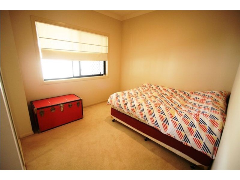 Varsity Lakes QLD 4227