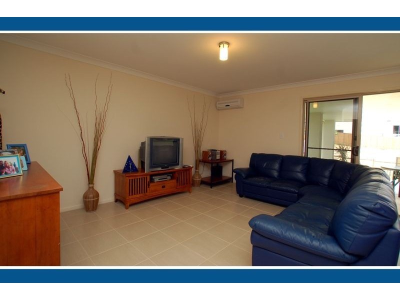 6 Skyburnett, Reedy Creek QLD 4227