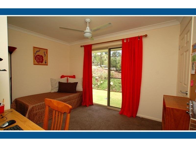 6 Skyburnett, Reedy Creek QLD 4227