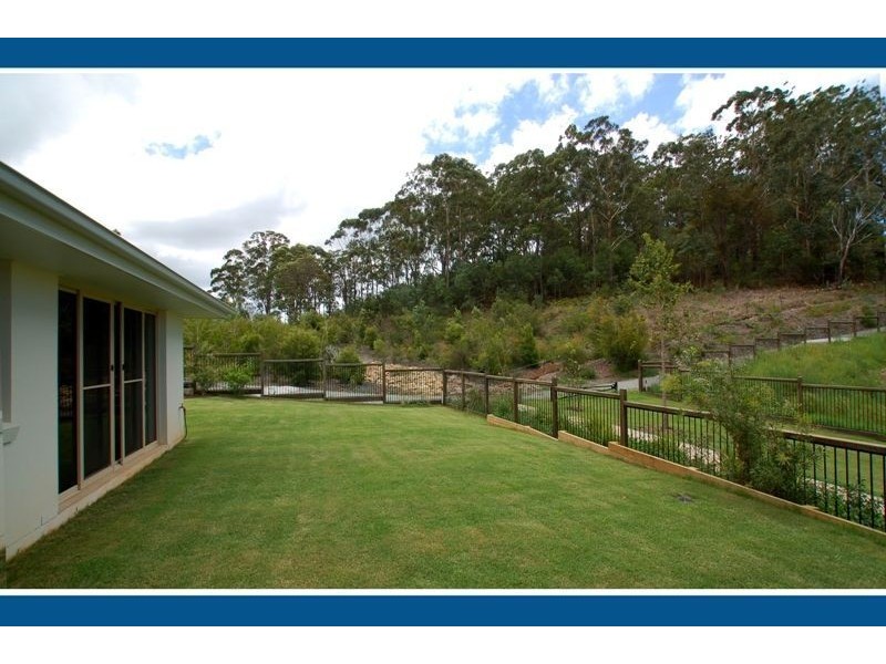 6 Skyburnett, Reedy Creek QLD 4227