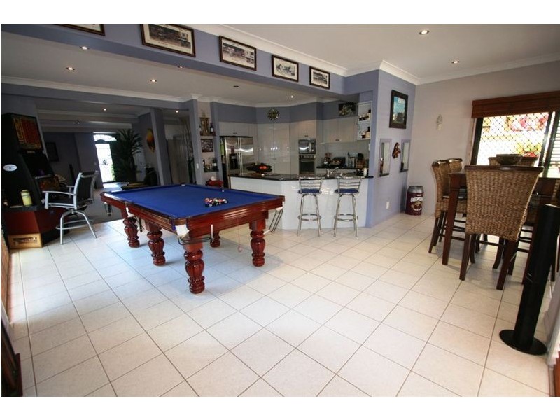 23 WINTON TCE, Varsity Lakes QLD 4227