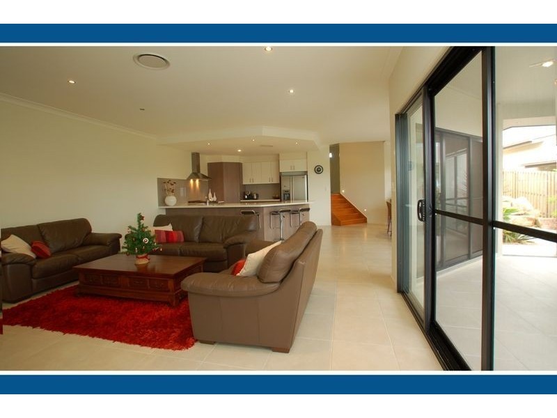 18 Everstar St, Reedy Creek QLD 4227