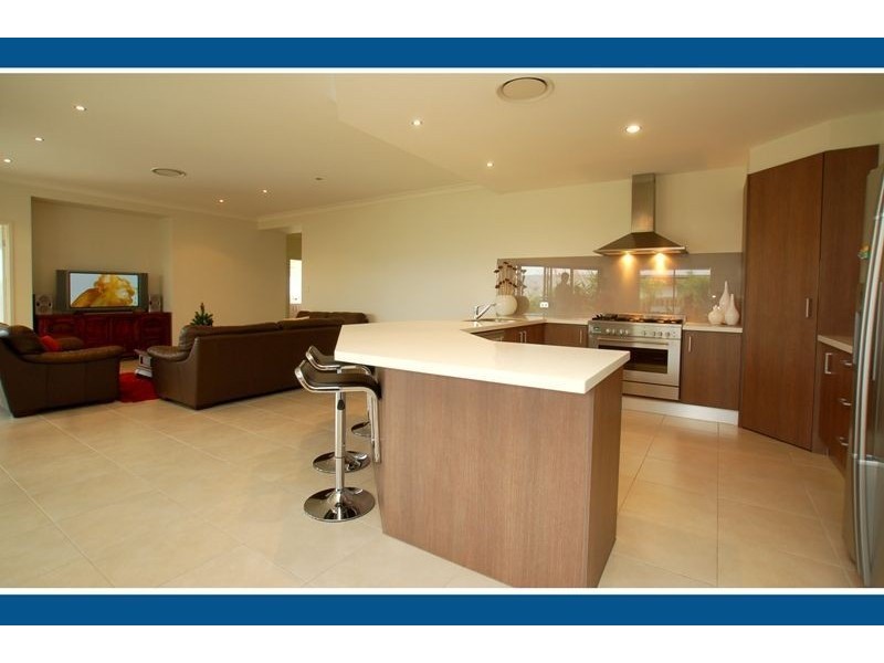 18 Everstar St, Reedy Creek QLD 4227