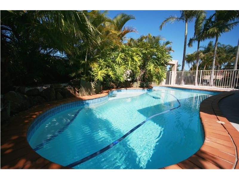 33 Manly Dr, Robina QLD 4226