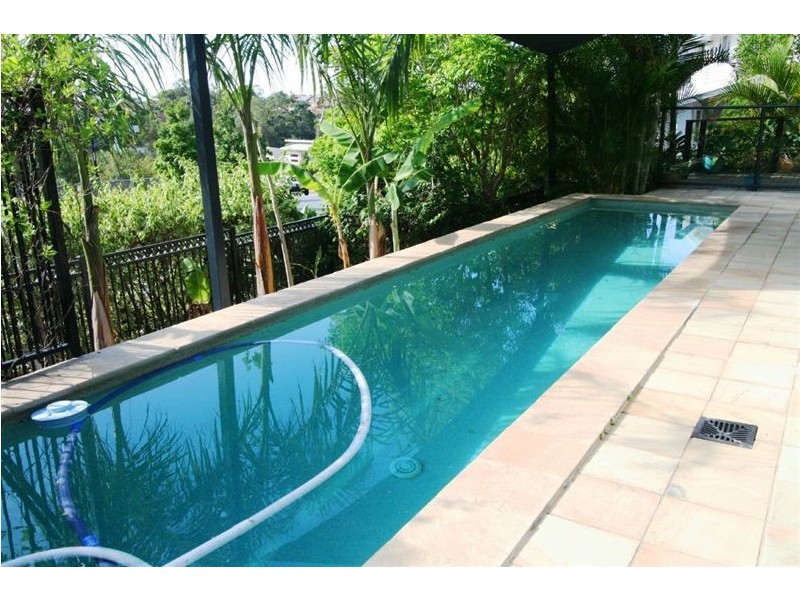 Robina QLD 4226