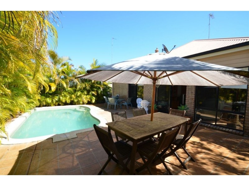 14 Shorehaven Pl, Varsity Lakes QLD 4227