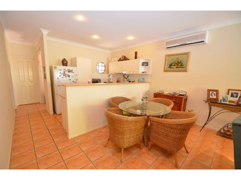 14 Shorehaven Pl, Varsity Lakes QLD 4227