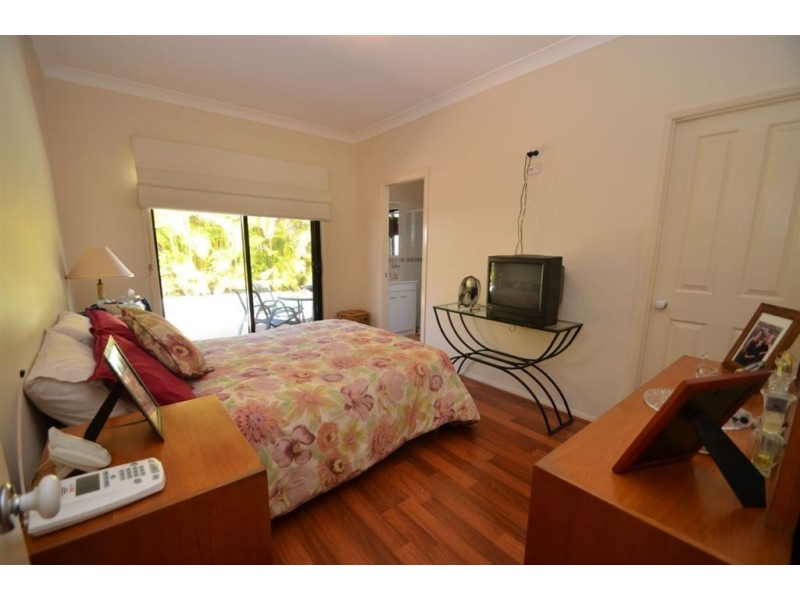 14 Shorehaven Pl, Varsity Lakes QLD 4227