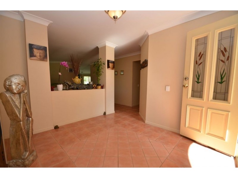 3 Peppertree Court, Robina QLD 4226