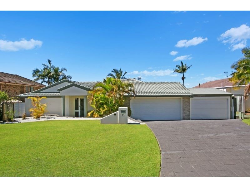 15 Ringwood Ct, Robina QLD 4226