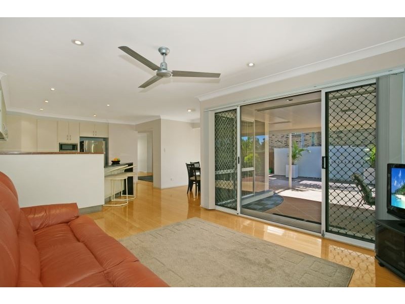 15 Ringwood Ct, Robina QLD 4226