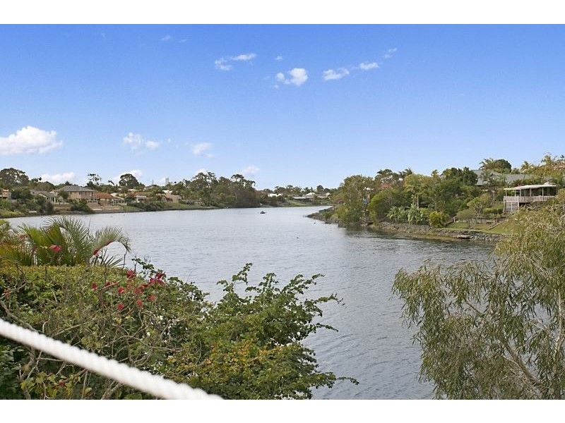 41 Tullamarine Dr, Robina QLD 4226