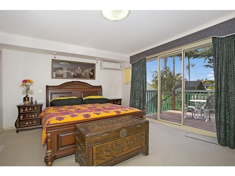 41 Tullamarine Dr, Robina QLD 4226