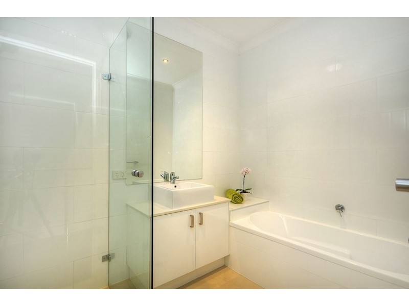 1/117 Bayswater Ave, Varsity Lakes QLD 4227