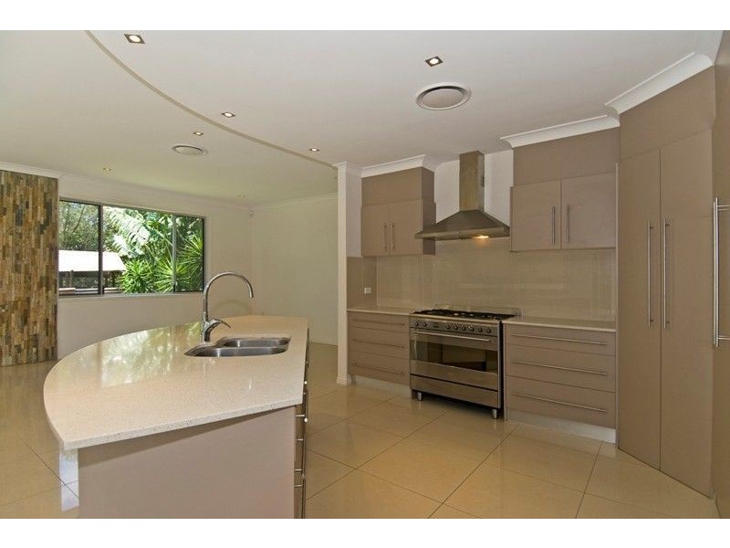 44 Great Southern Dr, Robina QLD 4226