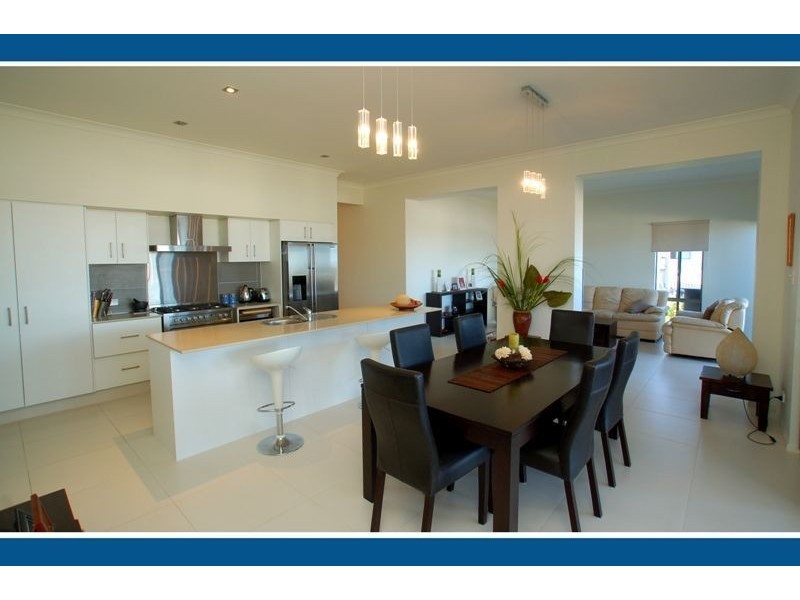 24 Barden Ridge Rd, Reedy Creek QLD 4227