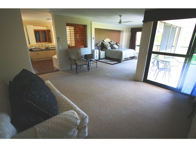 1 Auriga St, Robina QLD 4226