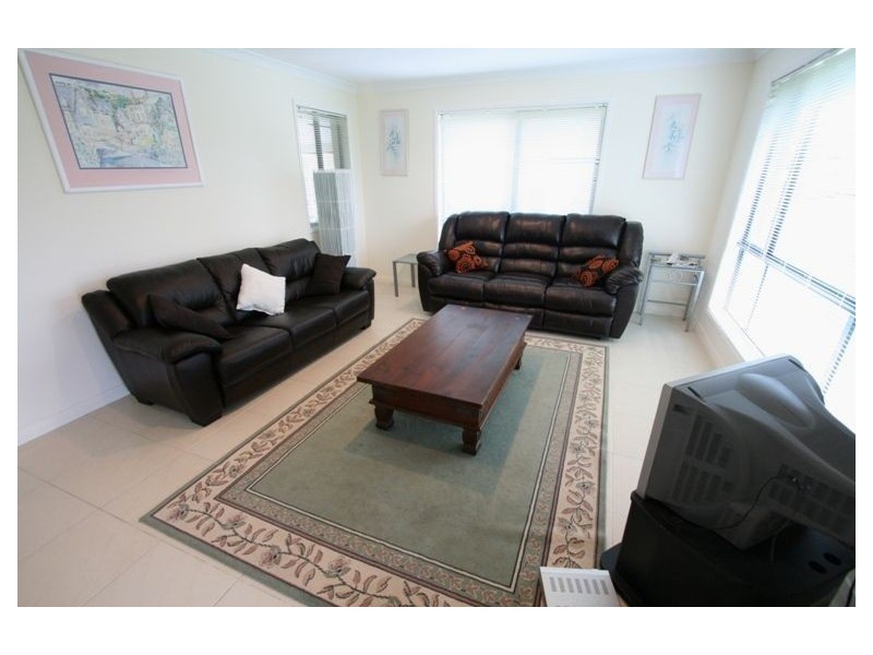 5 Sunnybrae Cl, Merrimac QLD 4226
