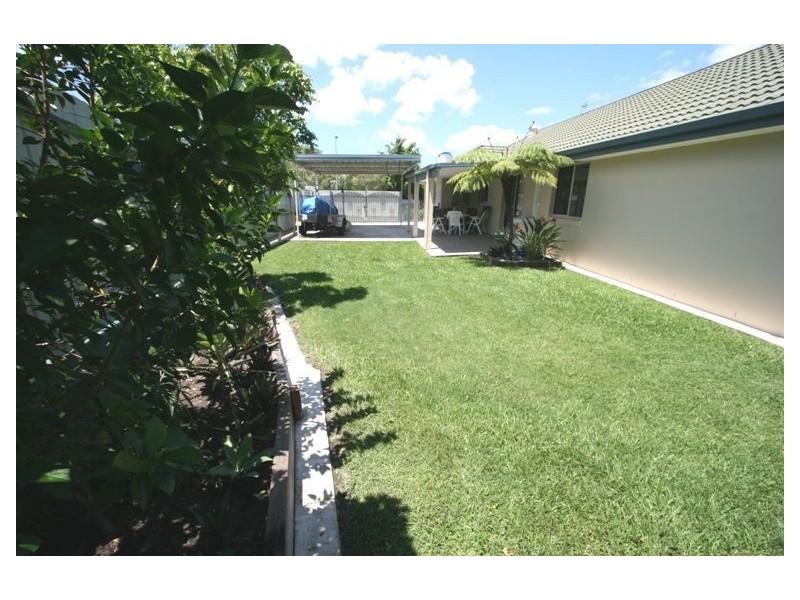 5 Sunnybrae Cl, Merrimac QLD 4226