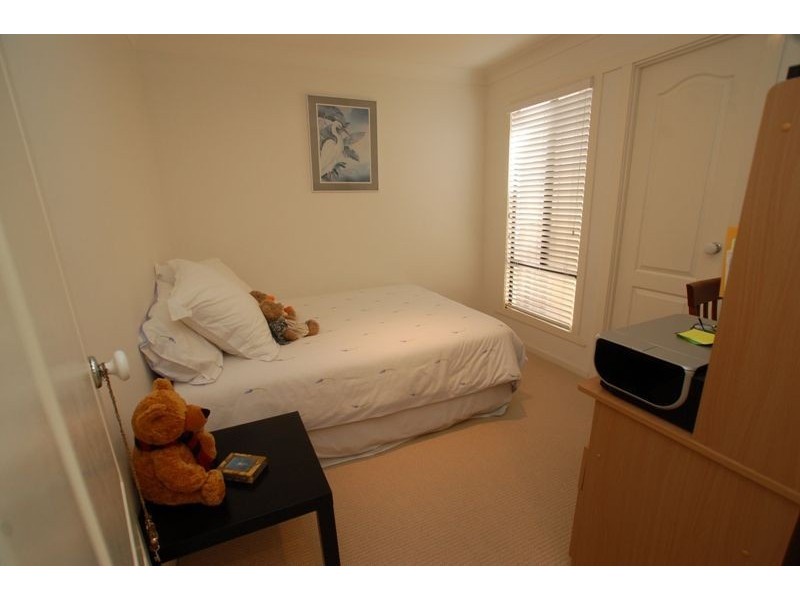 11b Mulgrave Cr, Varsity Lakes QLD 4227