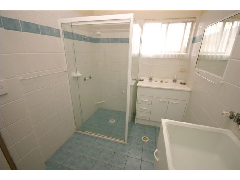 4/20 Peter Pde, Mermaid Waters QLD 4218