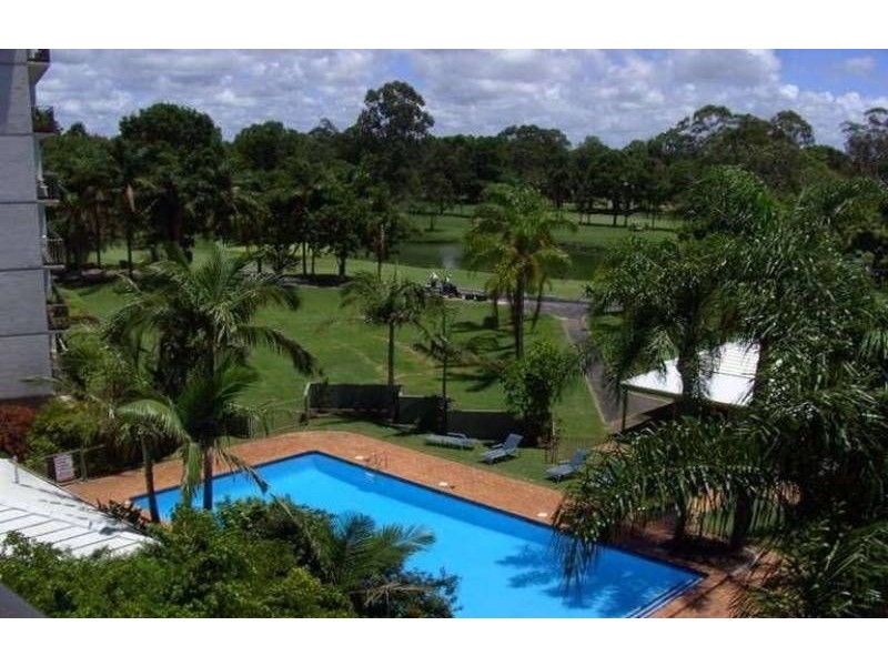 Clear Island Waters QLD 4226