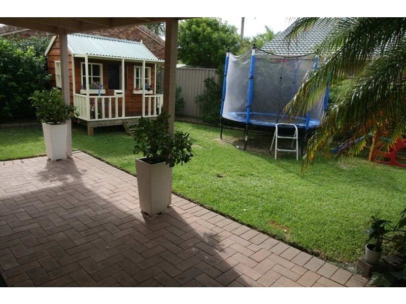 36 Newport Dr, Robina QLD 4226