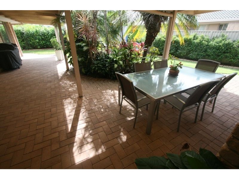 36 Newport Dr, Robina QLD 4226