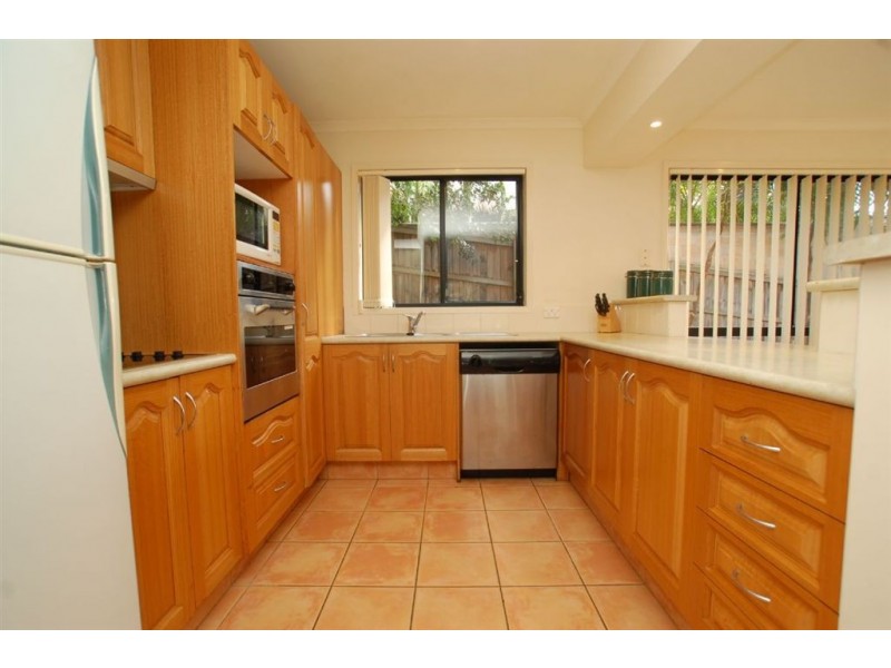 2/39 Pine Valley Dr, Varsity Lakes QLD 4227