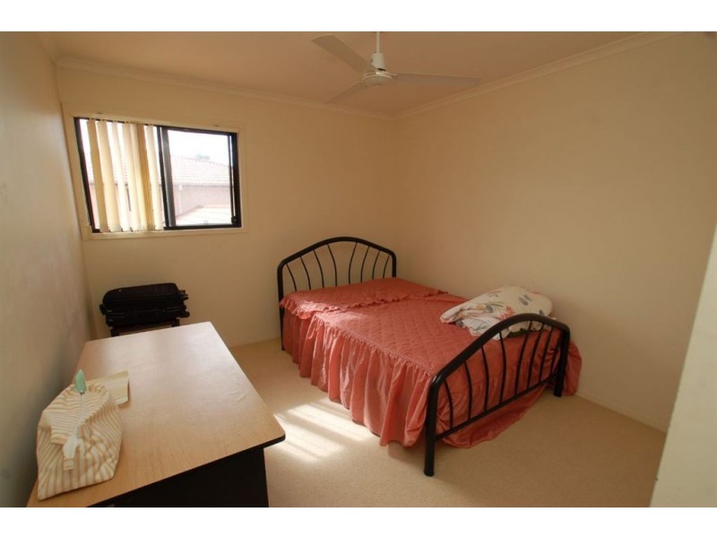 2/39 Pine Valley Dr, Varsity Lakes QLD 4227