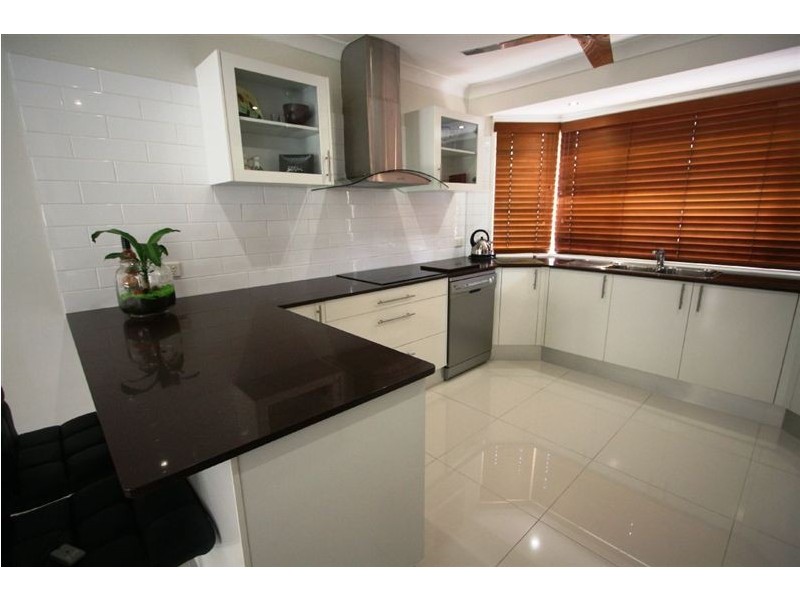 315 Ron Penhaligon Way, Robina QLD 4226