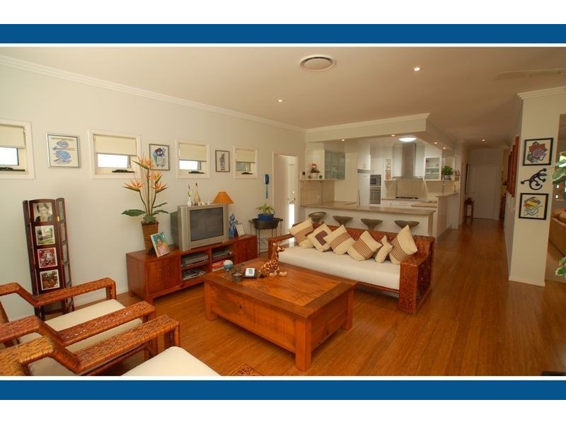 7 Observatory Dr, Reedy Creek QLD 4227