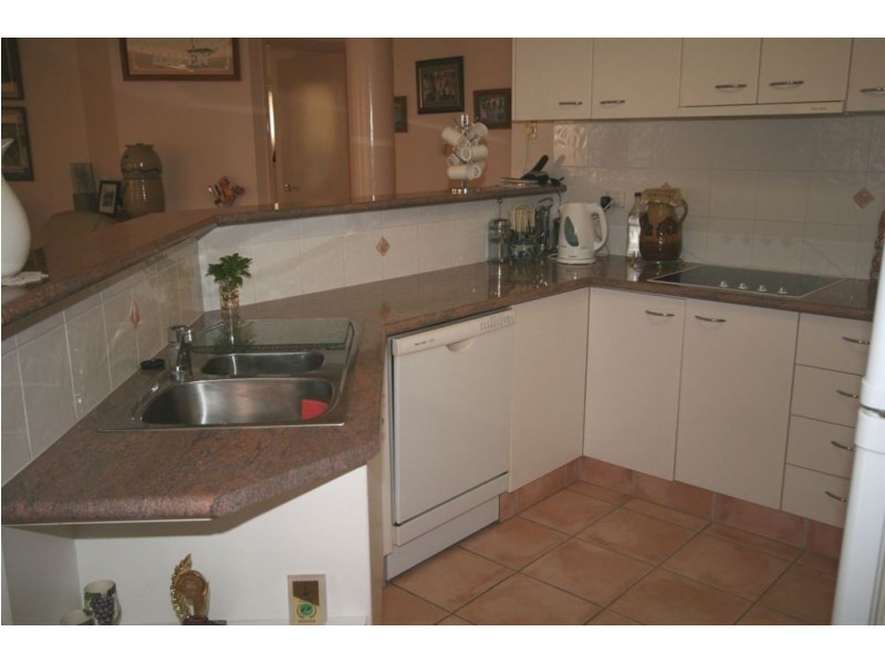 37 Concord Cct, Robina QLD 4226