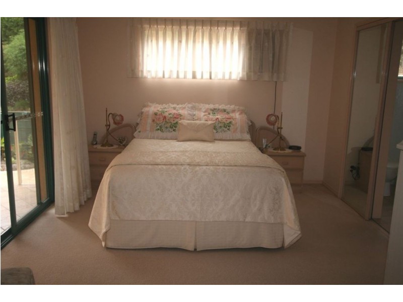 37 Concord Cct, Robina QLD 4226