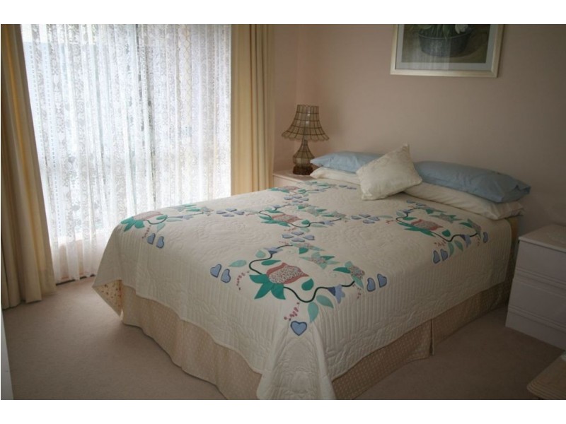 37 Concord Cct, Robina QLD 4226
