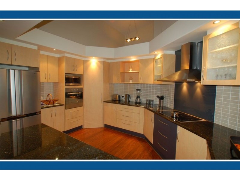 53 Observatory Dr, Reedy Creek QLD 4227