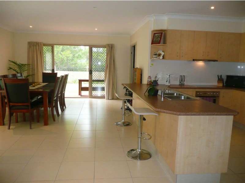 18 Royal Woods, Robina QLD 4226