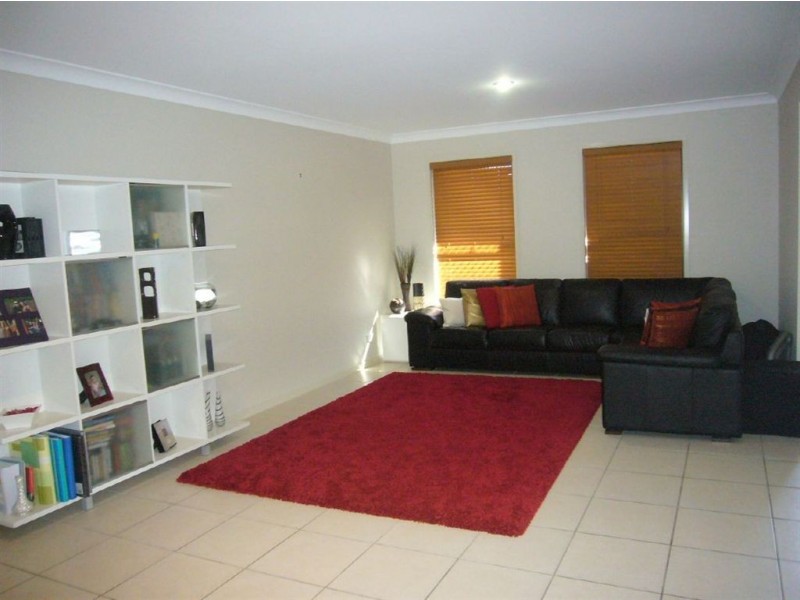 32 Antonson Cres, Mudgeeraba QLD 4213