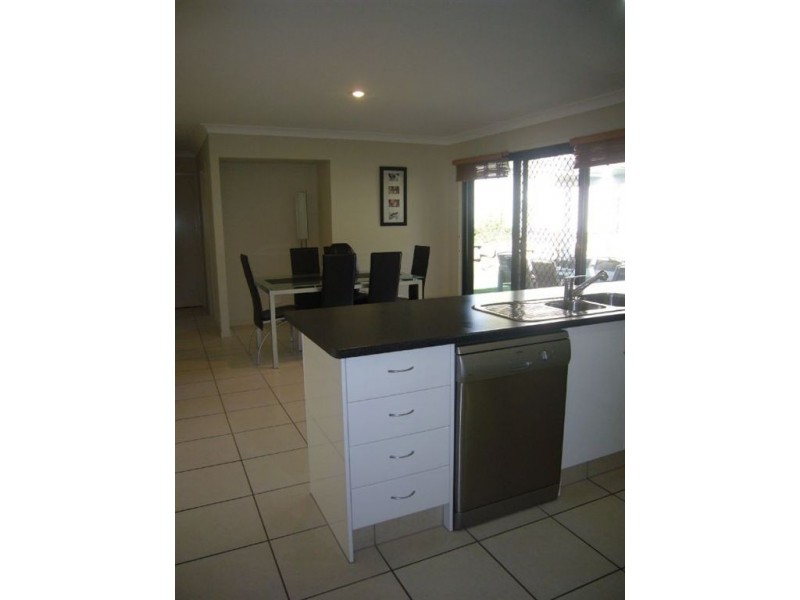 32 Antonson Cres, Mudgeeraba QLD 4213