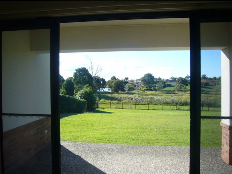 32 Woody Views Way, Robina QLD 4226